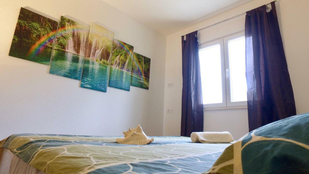 Apartment Sunshine, Sunrise, Sunset Kaštela Exterior foto